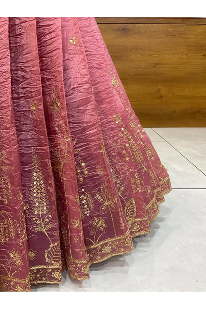 దక్షిణ భారత పండుగ సాంప్రదాయ హాఫ్ చీర (ఛవి) 