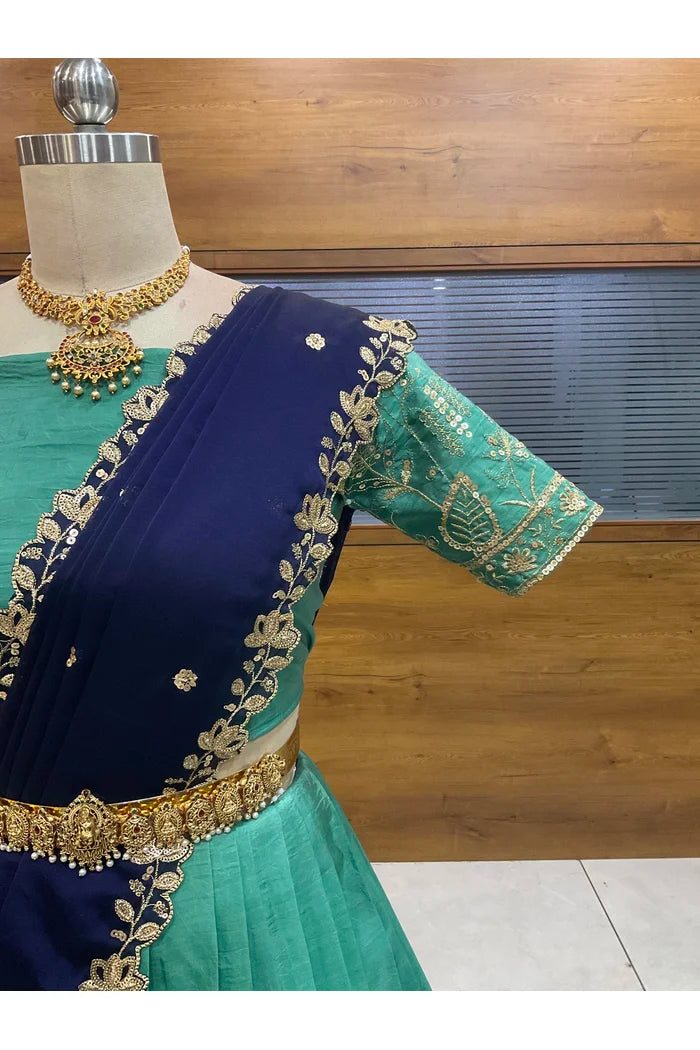 దక్షిణ భారత పండుగ సాంప్రదాయ హాఫ్ చీర (ఛవి) 