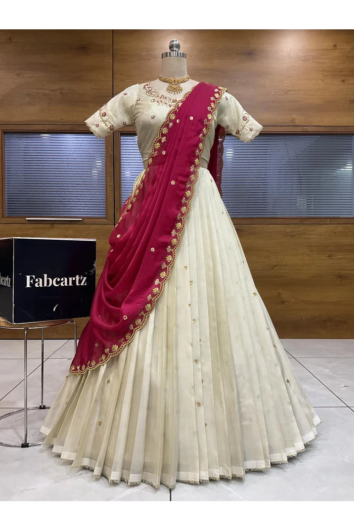 దక్షిణ భారత పండుగ సాంప్రదాయ హాఫ్ చీర (ఛవి) 