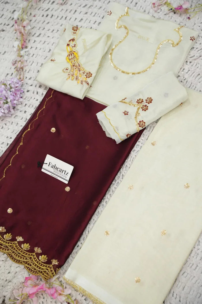 దక్షిణ భారత పండుగ సాంప్రదాయ హాఫ్ చీర (ఛవి) 