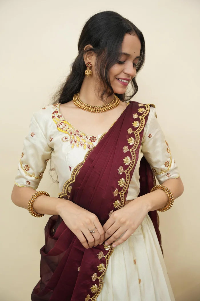 దక్షిణ భారత పండుగ సాంప్రదాయ హాఫ్ చీర (ఛవి) 