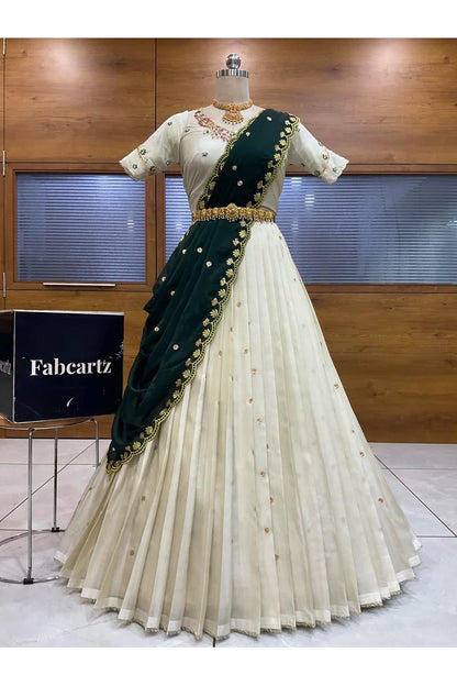 దక్షిణ భారత పండుగ సాంప్రదాయ హాఫ్ చీర (ఛవి) 