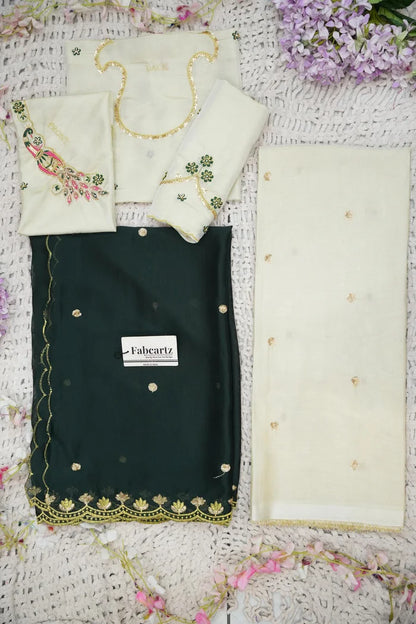 దక్షిణ భారత పండుగ సాంప్రదాయ హాఫ్ చీర (ఛవి) 