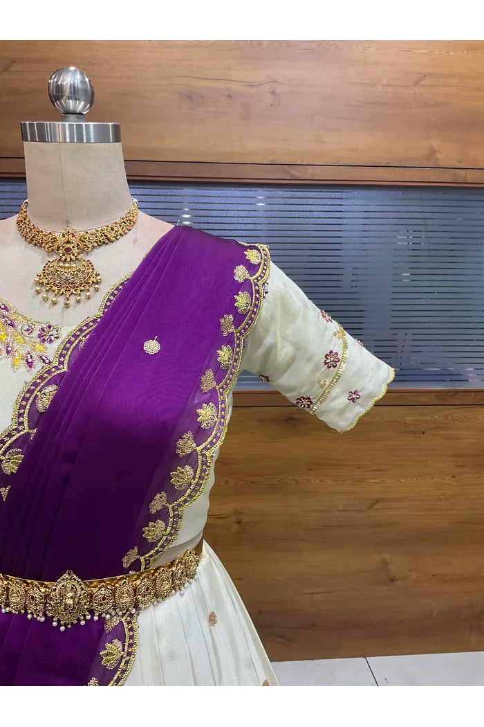 దక్షిణ భారత పండుగ సాంప్రదాయ హాఫ్ చీర (ఛవి) 