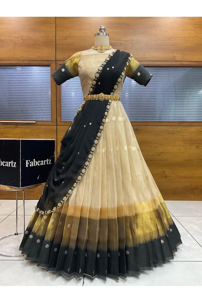 దక్షిణ భారత పండుగ సాంప్రదాయ హాఫ్ చీర (ఛవి) 