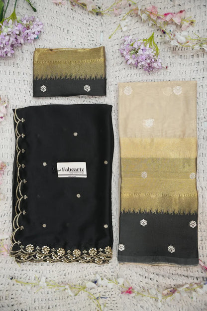 దక్షిణ భారత పండుగ సాంప్రదాయ హాఫ్ చీర (ఛవి) 