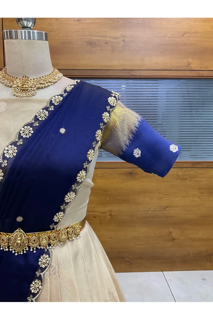 దక్షిణ భారత పండుగ సాంప్రదాయ హాఫ్ చీర (ఛవి) 