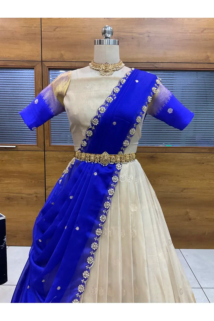 దక్షిణ భారత పండుగ సాంప్రదాయ హాఫ్ చీర (ఛవి) 