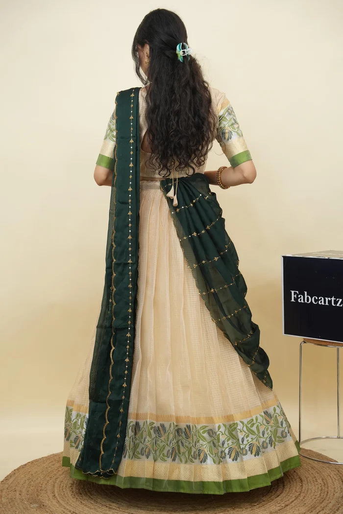 దక్షిణ భారత పండుగ సాంప్రదాయ హాఫ్ చీర (ఛవి) 