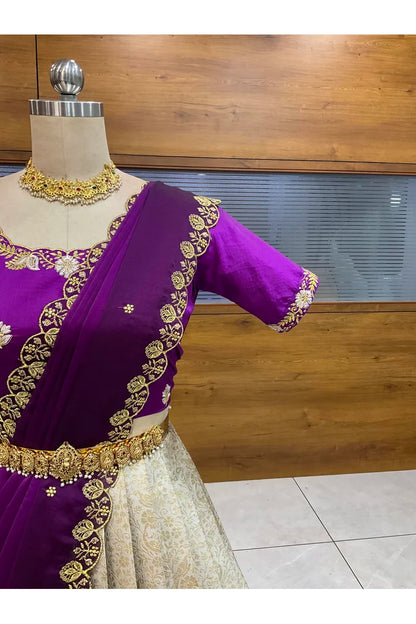 దక్షిణ భారత పండుగ సాంప్రదాయ హాఫ్ చీర (ఛవి) 