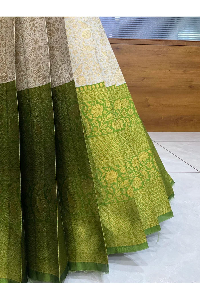 దక్షిణ భారత పండుగ సాంప్రదాయ హాఫ్ చీర (ఛవి) 