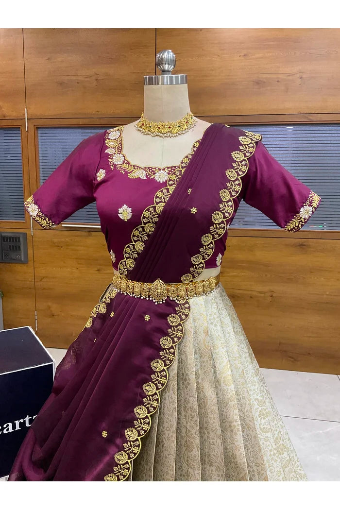 దక్షిణ భారత పండుగ సాంప్రదాయ హాఫ్ చీర (ఛవి) 