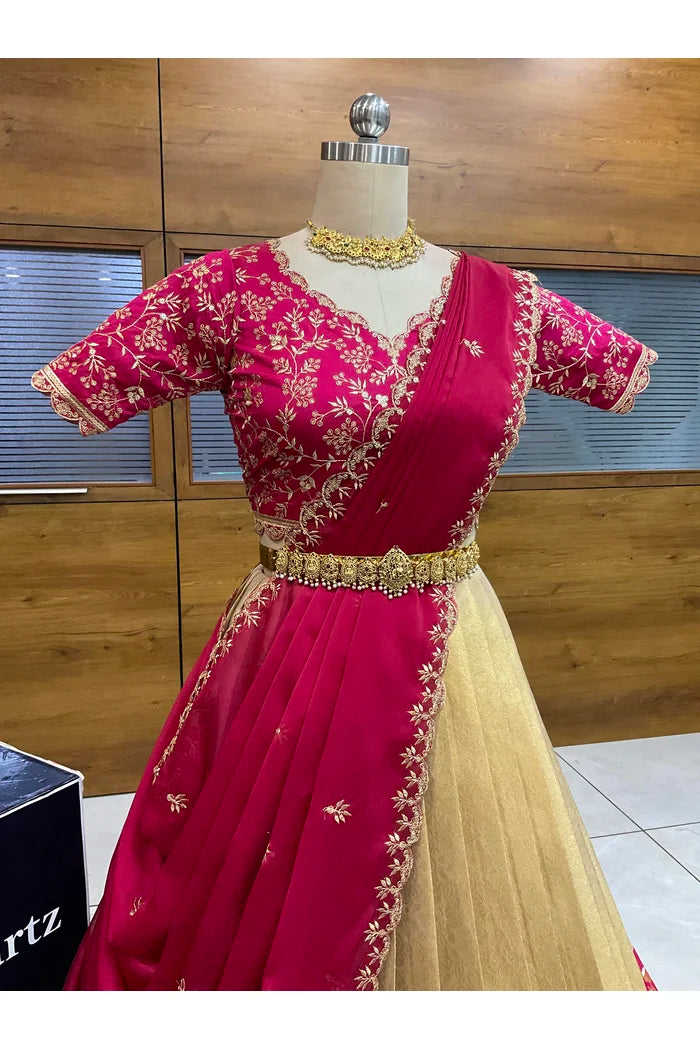 దక్షిణ భారత పండుగ సాంప్రదాయ హాఫ్ చీర (ఛవి) 