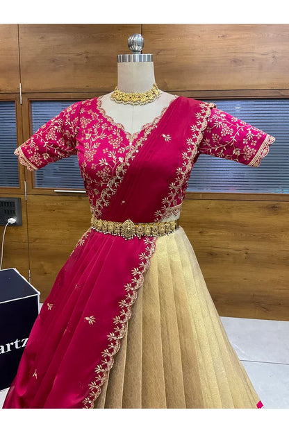 దక్షిణ భారత పండుగ సాంప్రదాయ హాఫ్ చీర (ఛవి) 