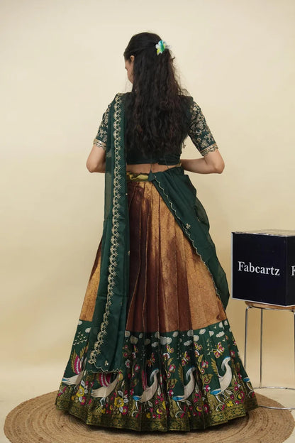 దక్షిణ భారత పండుగ సాంప్రదాయ హాఫ్ చీర (ఛవి) 