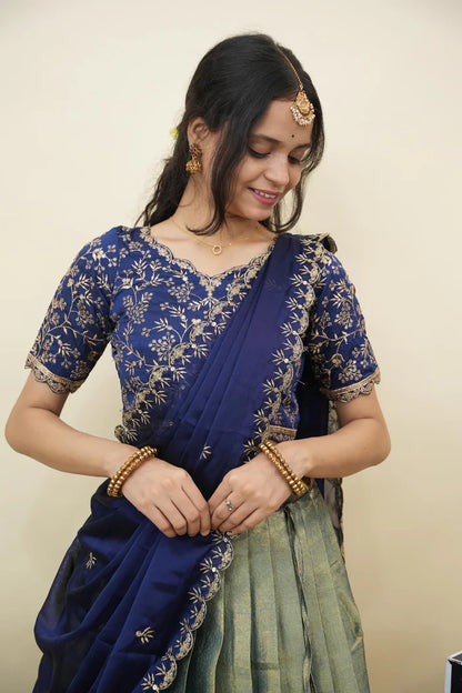 దక్షిణ భారత పండుగ సాంప్రదాయ హాఫ్ చీర (ఛవి) 