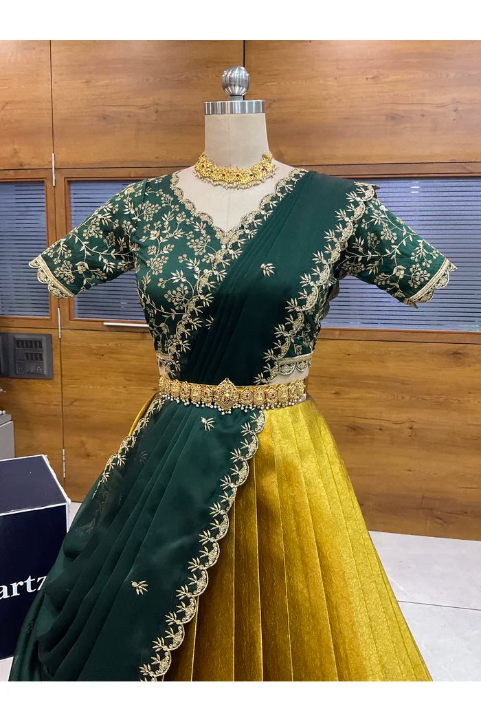 దక్షిణ భారత పండుగ సాంప్రదాయ హాఫ్ చీర (ఛవి) 