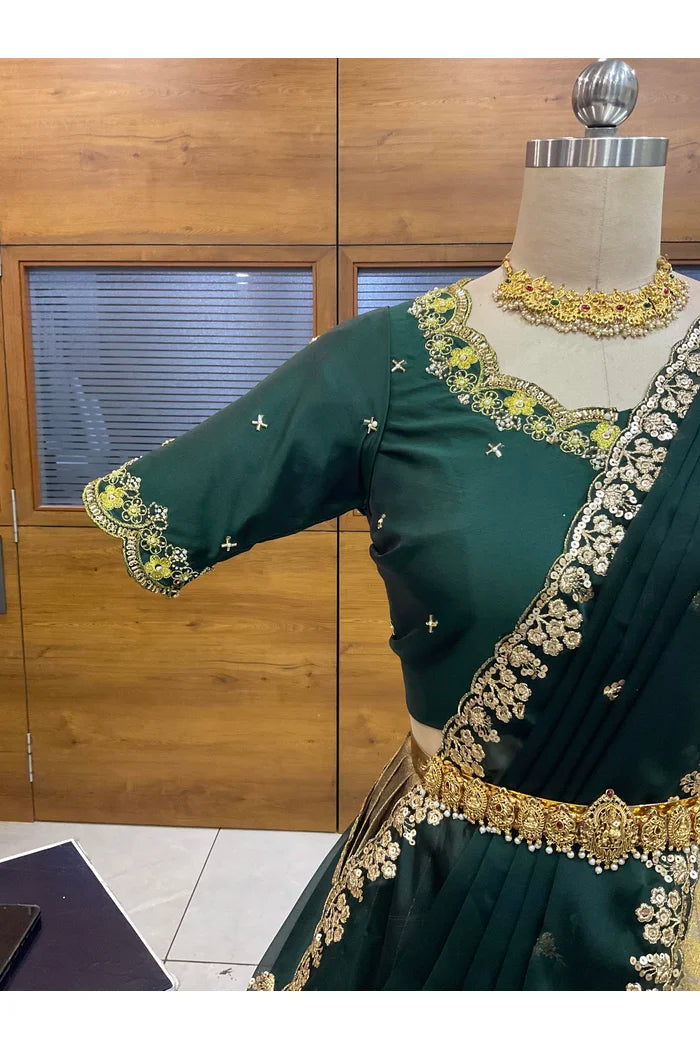 దక్షిణ భారత పండుగ సాంప్రదాయ హాఫ్ చీర (ఛవి) 