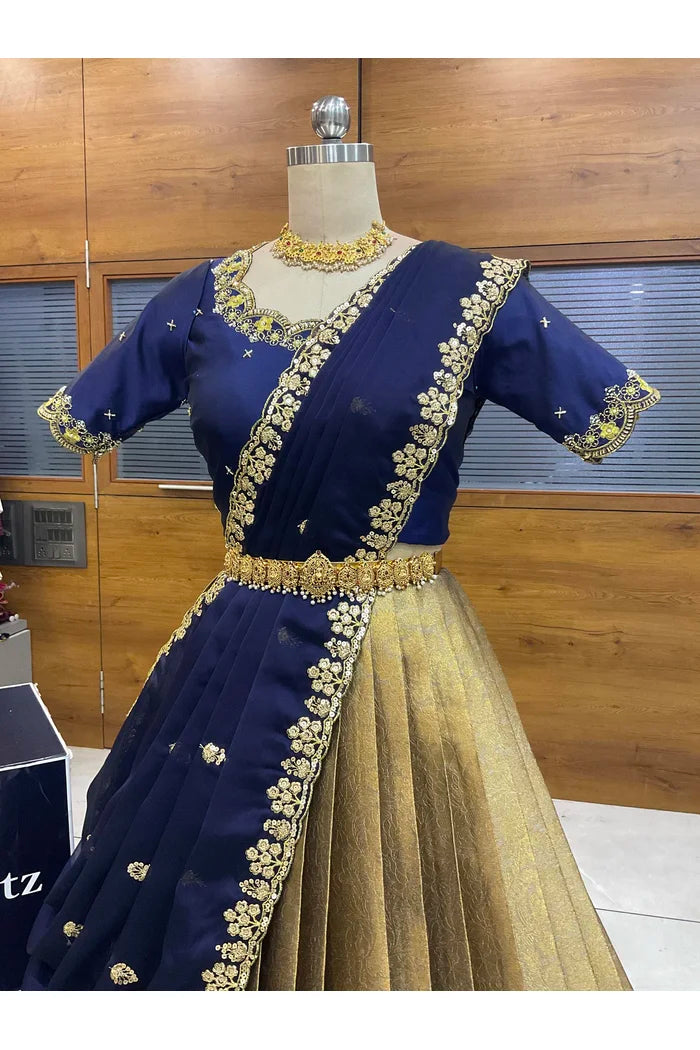 దక్షిణ భారత పండుగ సాంప్రదాయ హాఫ్ చీర (ఛవి) 