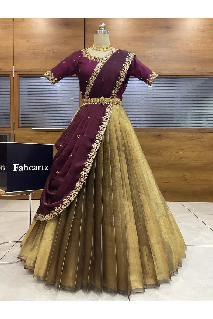 దక్షిణ భారత పండుగ సాంప్రదాయ హాఫ్ చీర (ఛవి) 
