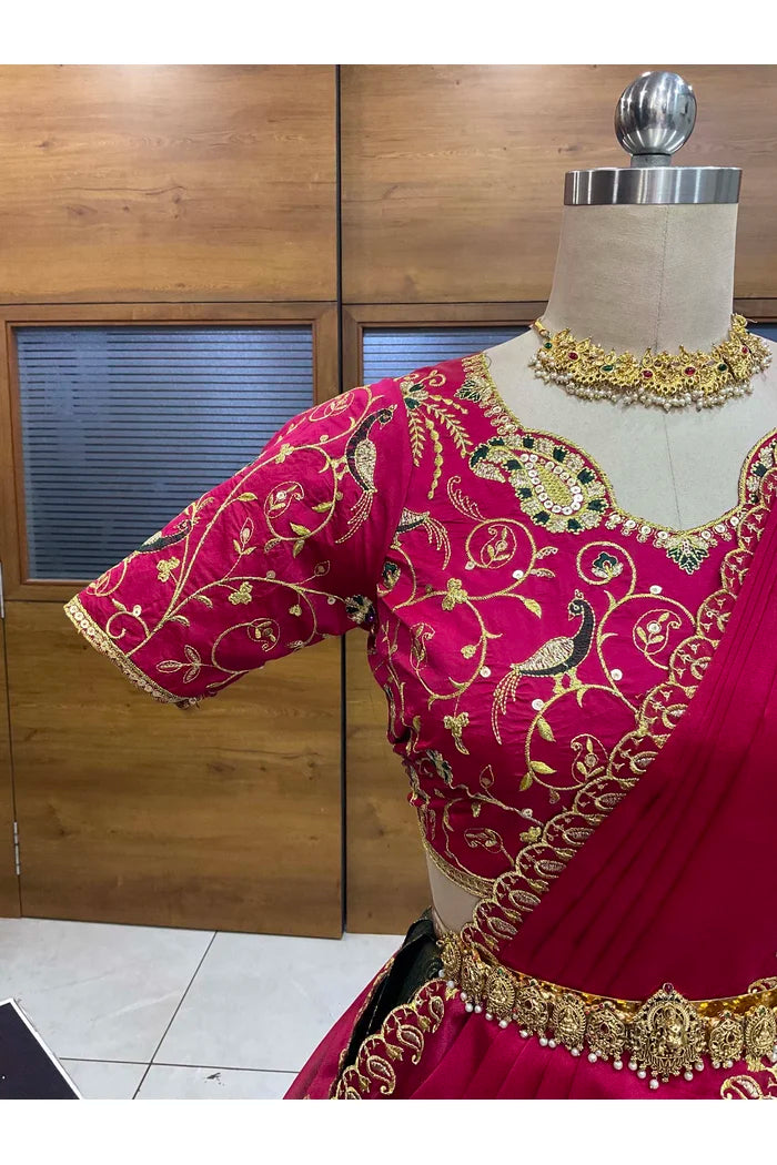 దక్షిణ భారత పండుగ సాంప్రదాయ హాఫ్ చీర (ఛవి) 