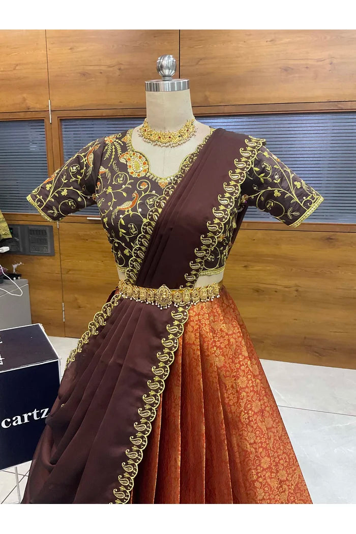 దక్షిణ భారత పండుగ సాంప్రదాయ హాఫ్ చీర (ఛవి) 