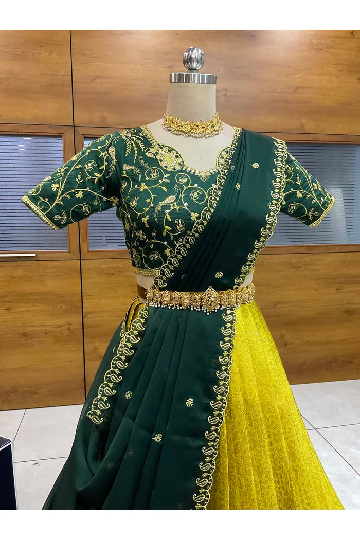 దక్షిణ భారత పండుగ సాంప్రదాయ హాఫ్ చీర (ఛవి) 