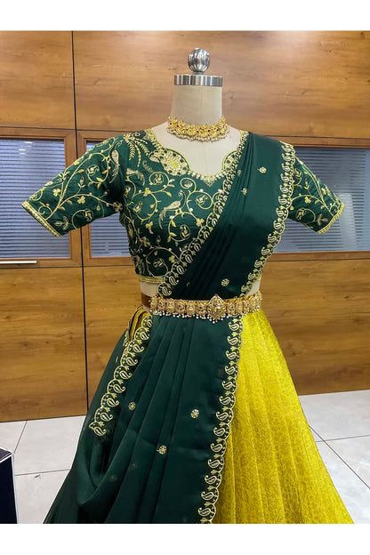 దక్షిణ భారత పండుగ సాంప్రదాయ హాఫ్ చీర (ఛవి) 