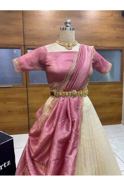 దక్షిణ భారత పండుగ సాంప్రదాయ హాఫ్ చీర (ఛవి) 
