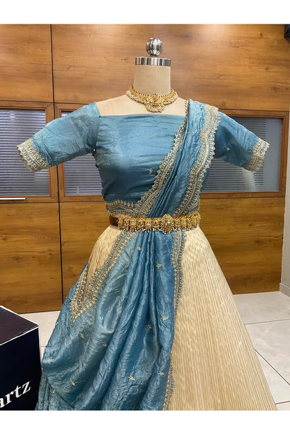 దక్షిణ భారత పండుగ సాంప్రదాయ హాఫ్ చీర (ఛవి) 