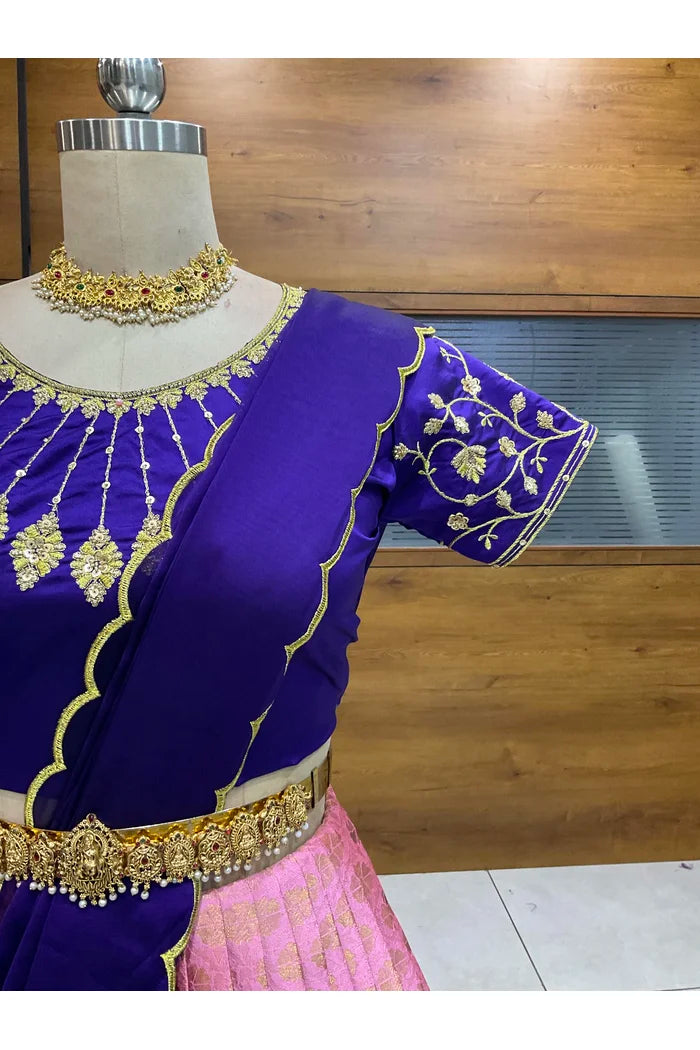 దక్షిణ భారత పండుగ సాంప్రదాయ హాఫ్ చీర (ఛవి) 
