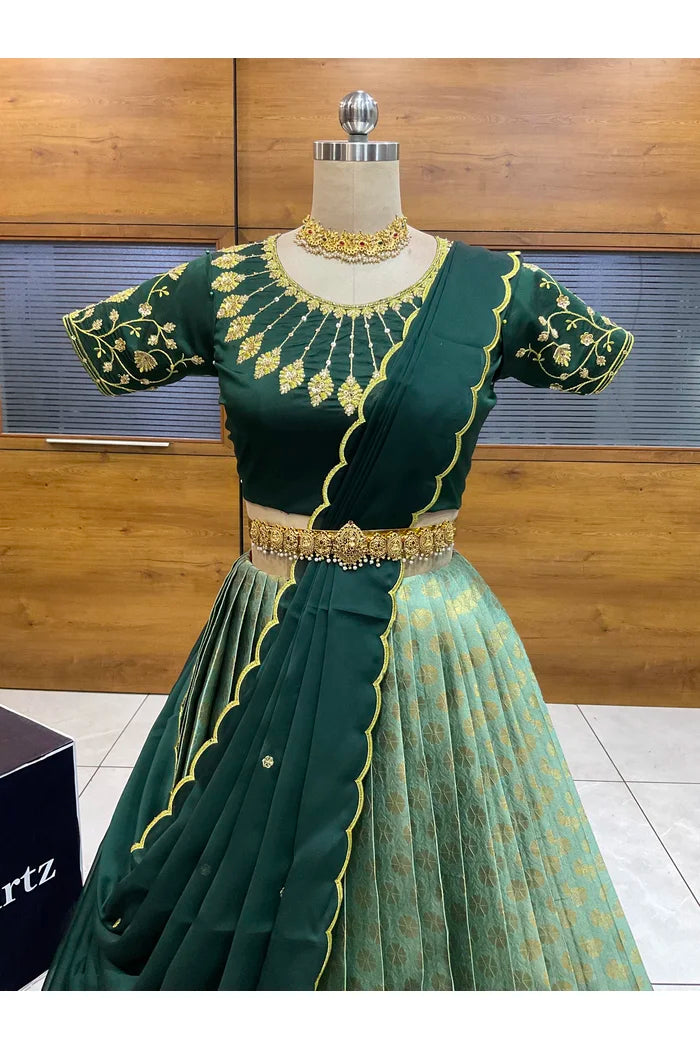 దక్షిణ భారత పండుగ సాంప్రదాయ హాఫ్ చీర (ఛవి) 