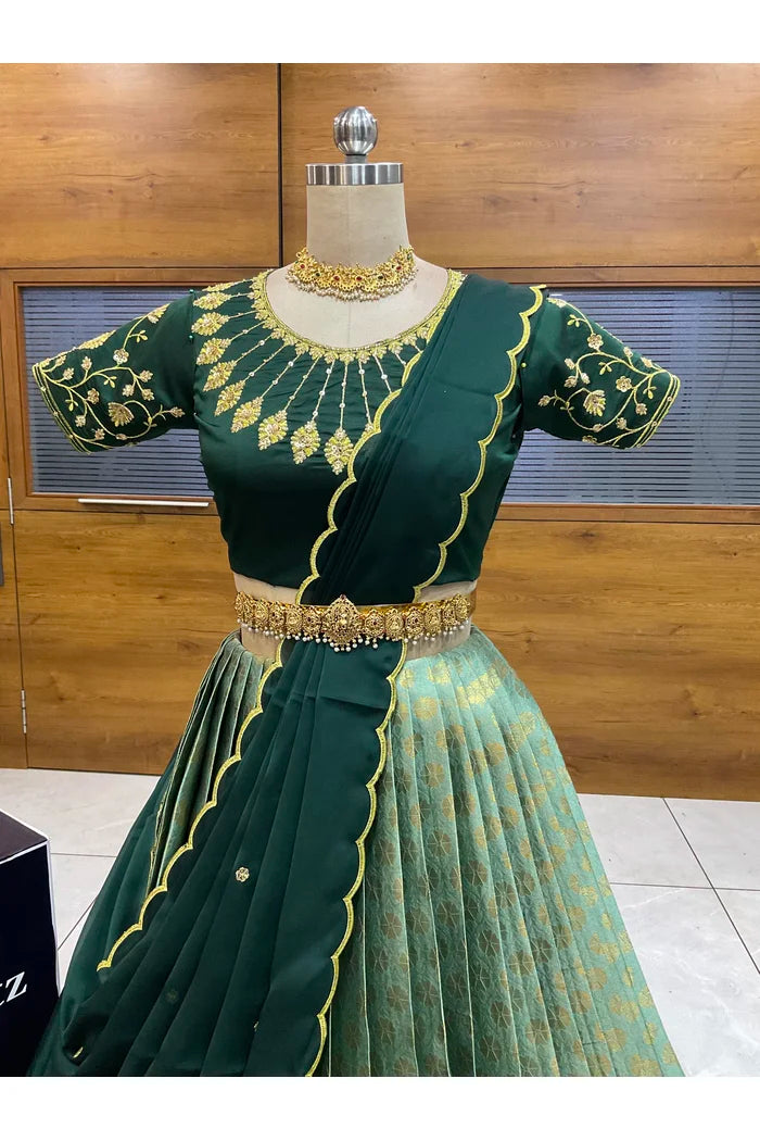 దక్షిణ భారత పండుగ సాంప్రదాయ హాఫ్ చీర (ఛవి) 