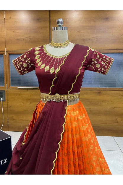 దక్షిణ భారత పండుగ సాంప్రదాయ హాఫ్ చీర (ఛవి) 