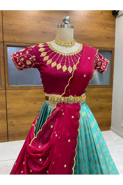 దక్షిణ భారత పండుగ సాంప్రదాయ హాఫ్ చీర (ఛవి) 