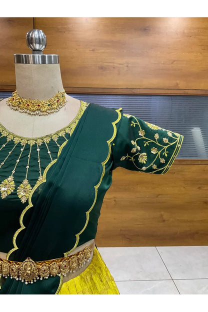 దక్షిణ భారత పండుగ సాంప్రదాయ హాఫ్ చీర (ఛవి) 