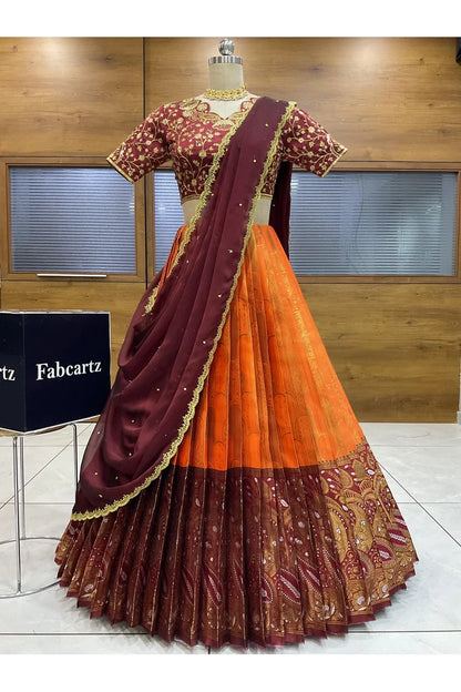 దక్షిణ భారత పండుగ సాంప్రదాయ హాఫ్ చీర (ఛవి) 