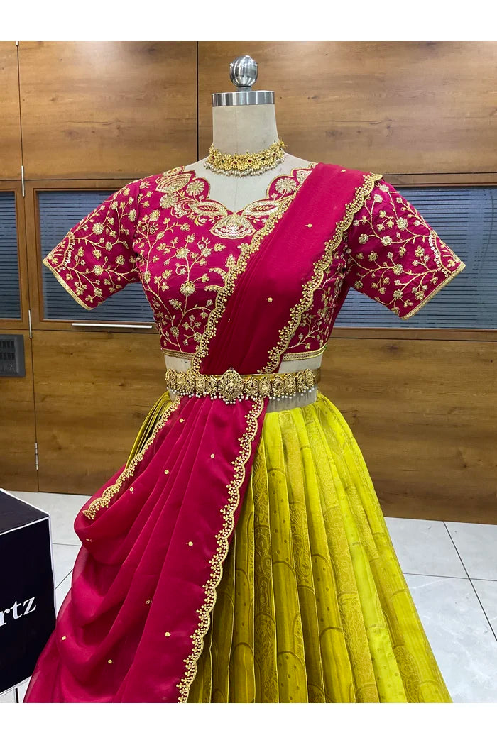 దక్షిణ భారత పండుగ సాంప్రదాయ హాఫ్ చీర (ఛవి) 