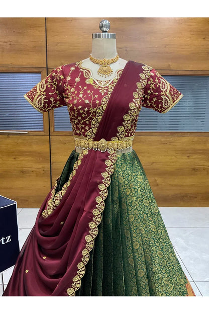 దక్షిణ భారత పండుగ సాంప్రదాయ హాఫ్ చీర (ఛవి) 