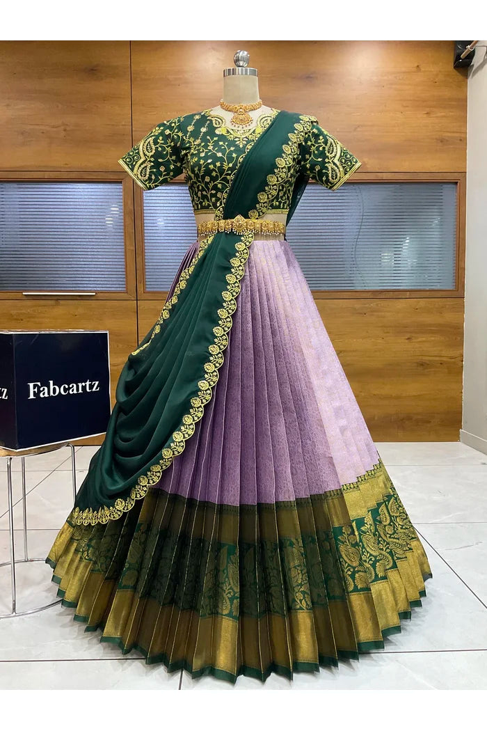 దక్షిణ భారత పండుగ సాంప్రదాయ హాఫ్ చీర (ఛవి) 