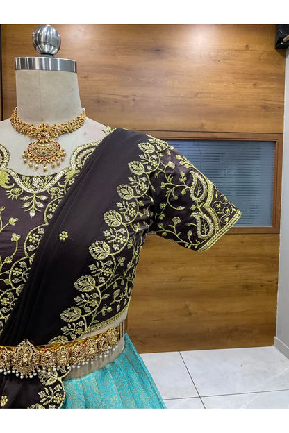 దక్షిణ భారత పండుగ సాంప్రదాయ హాఫ్ చీర (ఛవి) 