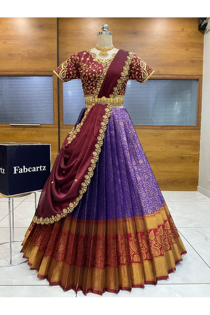 దక్షిణ భారత పండుగ సాంప్రదాయ హాఫ్ చీర (ఛవి) 