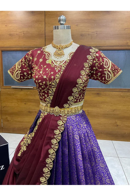 దక్షిణ భారత పండుగ సాంప్రదాయ హాఫ్ చీర (ఛవి) 