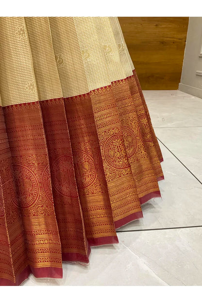 దక్షిణ భారత పండుగ సాంప్రదాయ హాఫ్ చీర (ఛవి) 