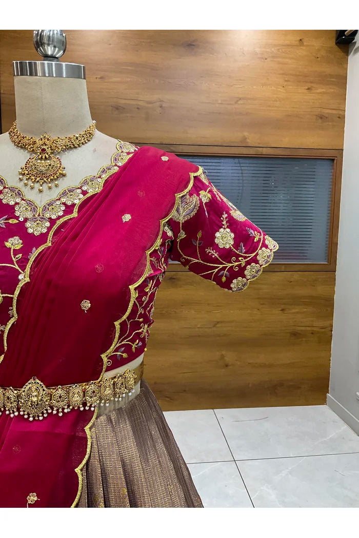 దక్షిణ భారత పండుగ సాంప్రదాయ హాఫ్ చీర (ఛవి) 