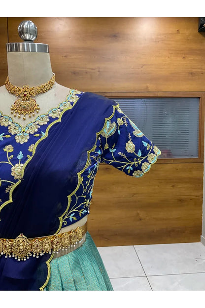 దక్షిణ భారత పండుగ సాంప్రదాయ హాఫ్ చీర (ఛవి) 