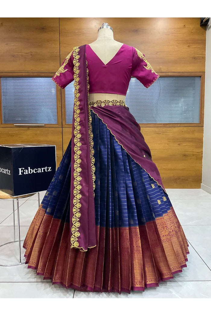 దక్షిణ భారత పండుగ సాంప్రదాయ హాఫ్ చీర (ఛవి) 