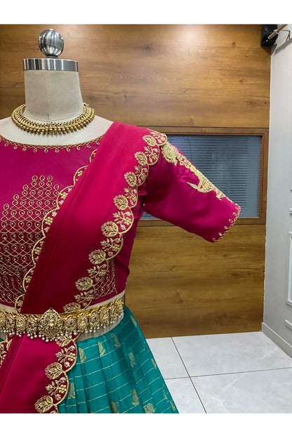 దక్షిణ భారత పండుగ సాంప్రదాయ హాఫ్ చీర (ఛవి) 