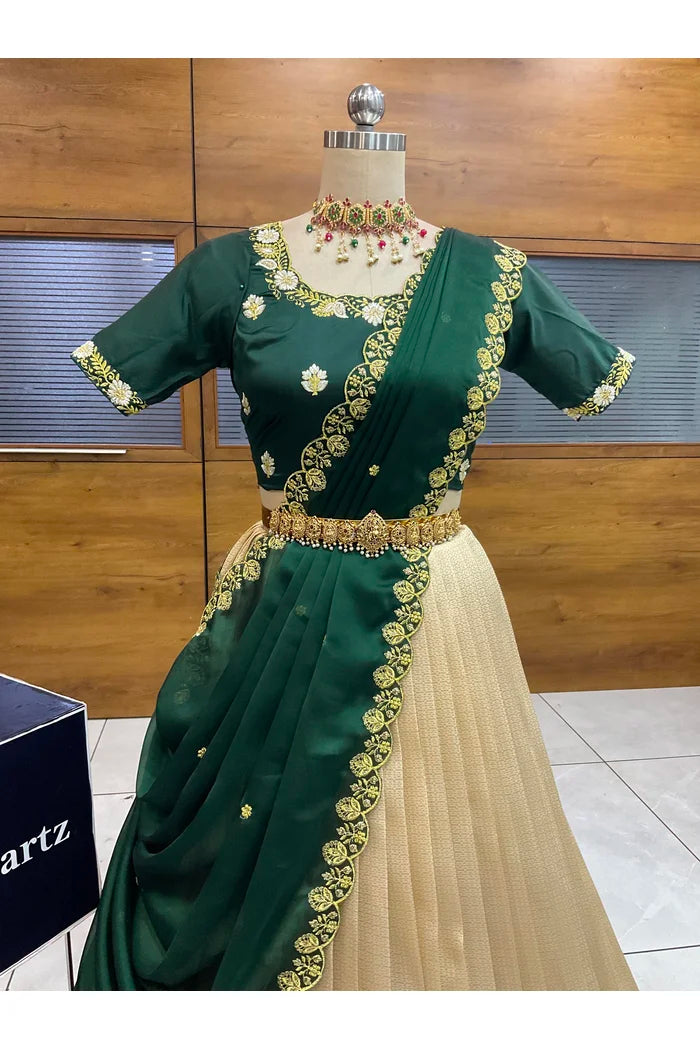 దక్షిణ భారత పండుగ సాంప్రదాయ హాఫ్ చీర (ఛవి) 
