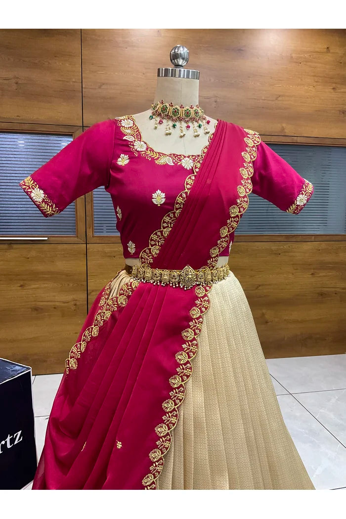 దక్షిణ భారత పండుగ సాంప్రదాయ హాఫ్ చీర (ఛవి) 